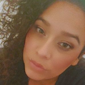 Meet your Posher, Roselena